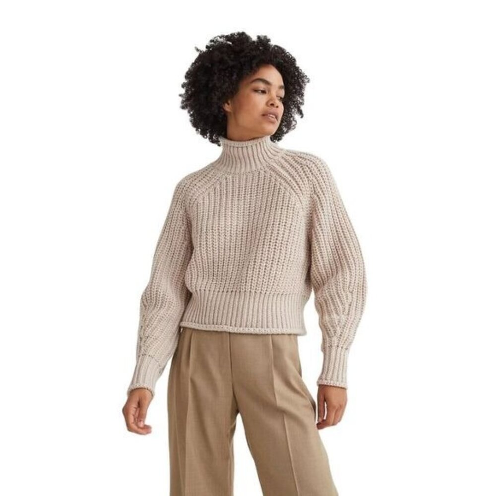 Cable-knit Turtleneck‎ Sweater Size XS NWOT